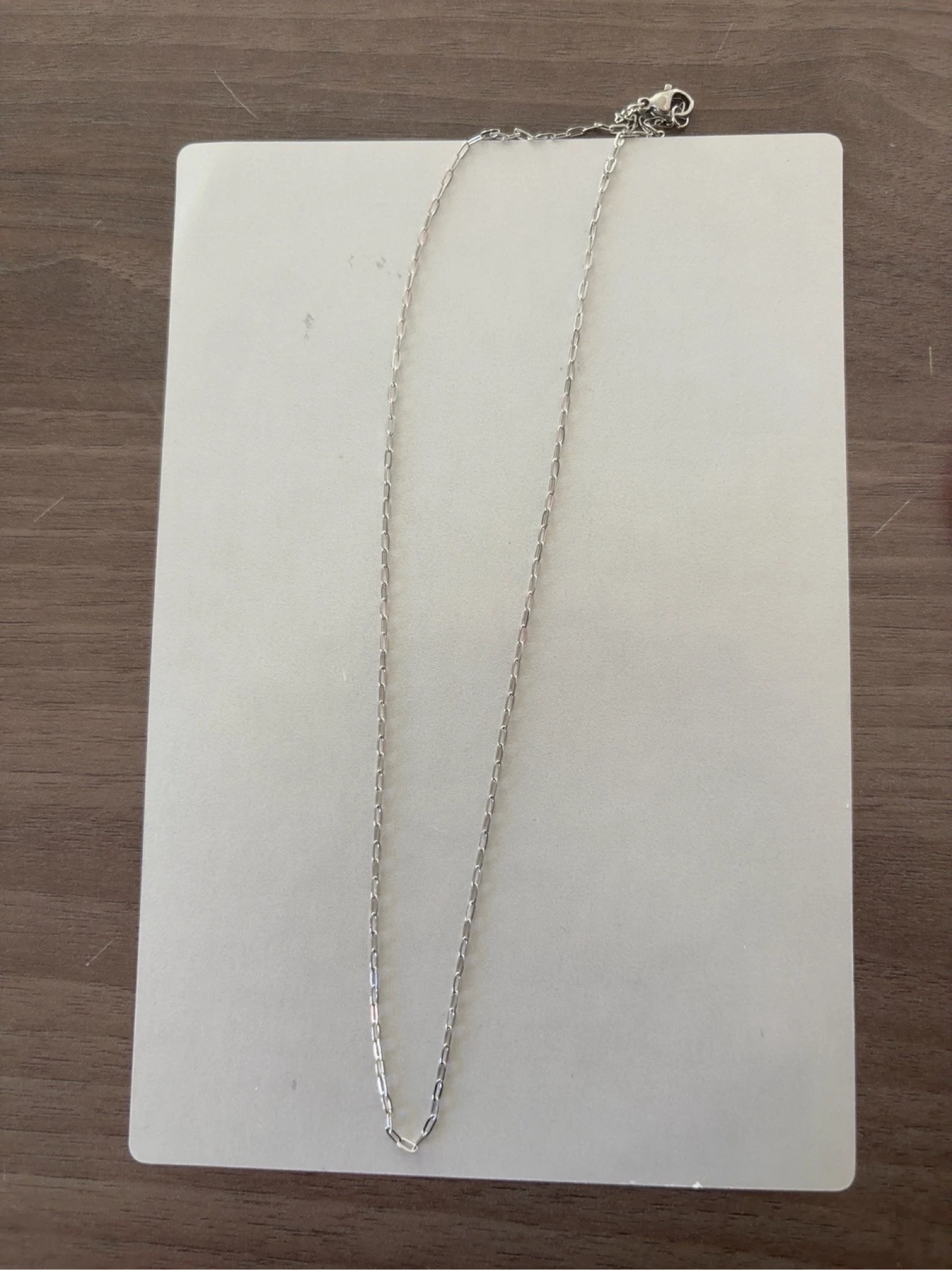 Collier Chaîne Minimaliste – Argenté
